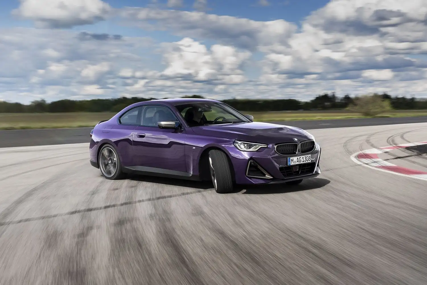 Recensione: 2021 BMW 2 Series Coupe (G42) 220d (190 Hp) Mild Hybrid Steptronic